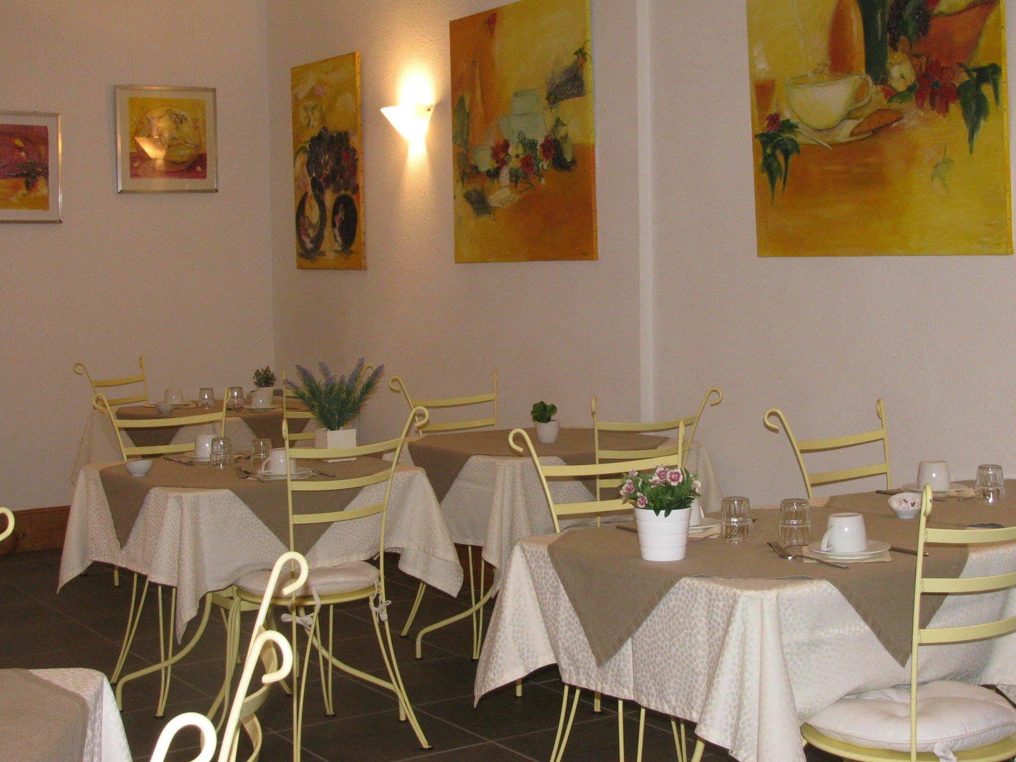 Hotel L'Oree Des Vignes Gilly-les-Citeaux Luaran gambar